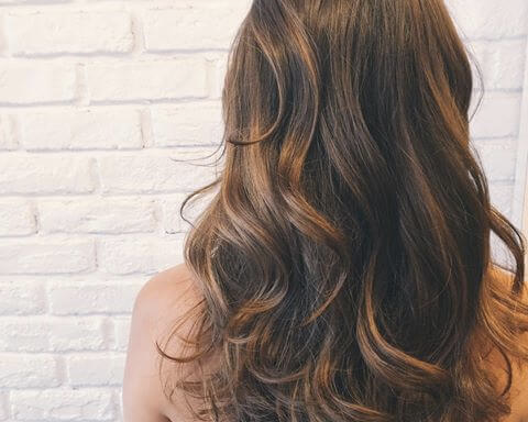 L’art du balayage chez Mëdz Salon