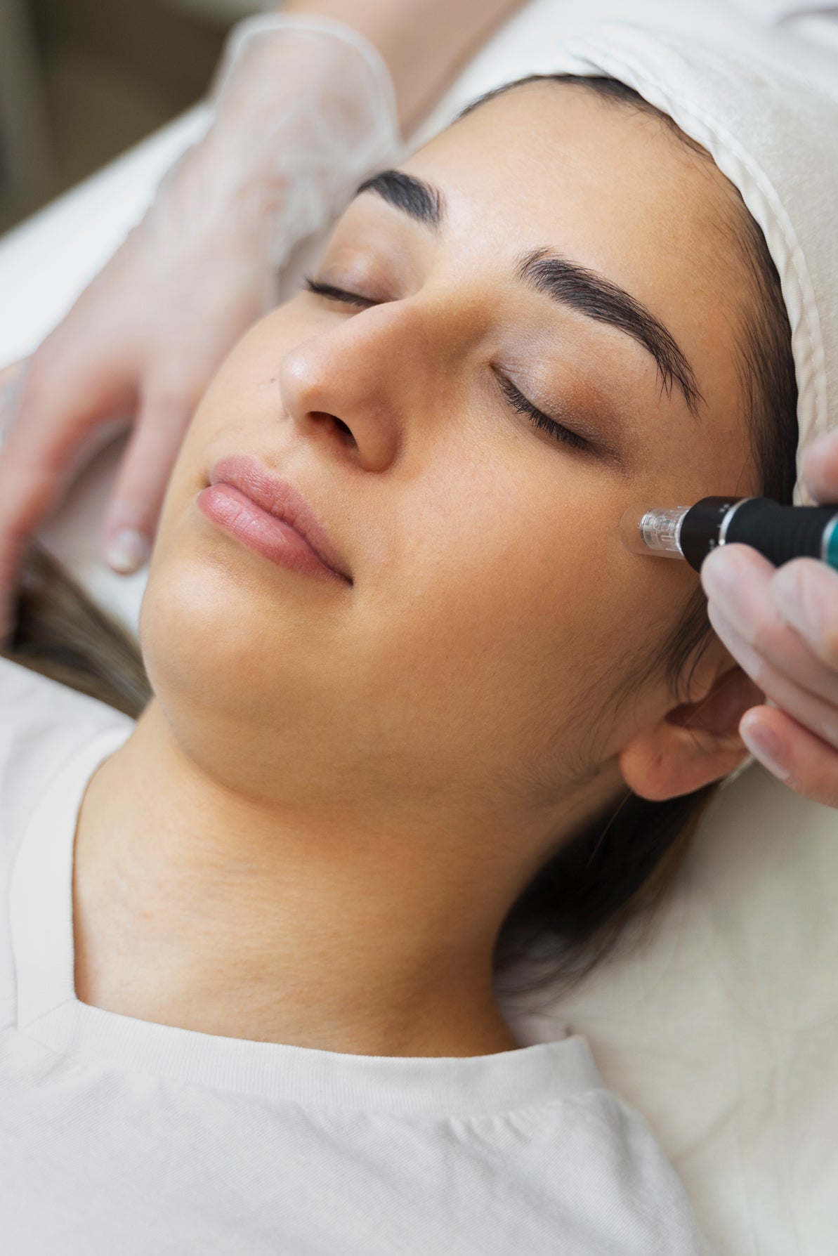 Medz_Salon_Coiffure_esthetique_verdun_montreal_-_Microdermabrasion_Elite_IQ_Cynosure_2_-_Tuile.jpg